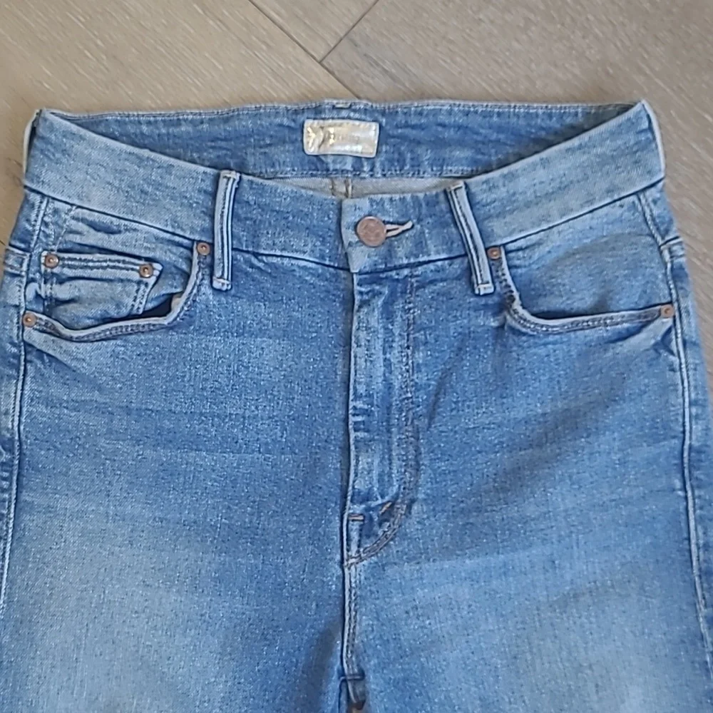 MOTHER Jeans Women's sz 25 High Rise Looker Ankle Fray Denim Jean w/Cheetah